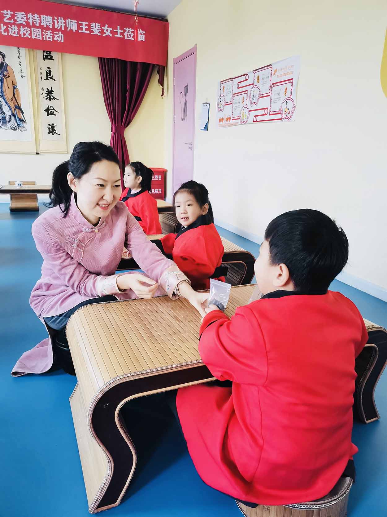 少儿茶文化走进济南蓝天领航幼儿园